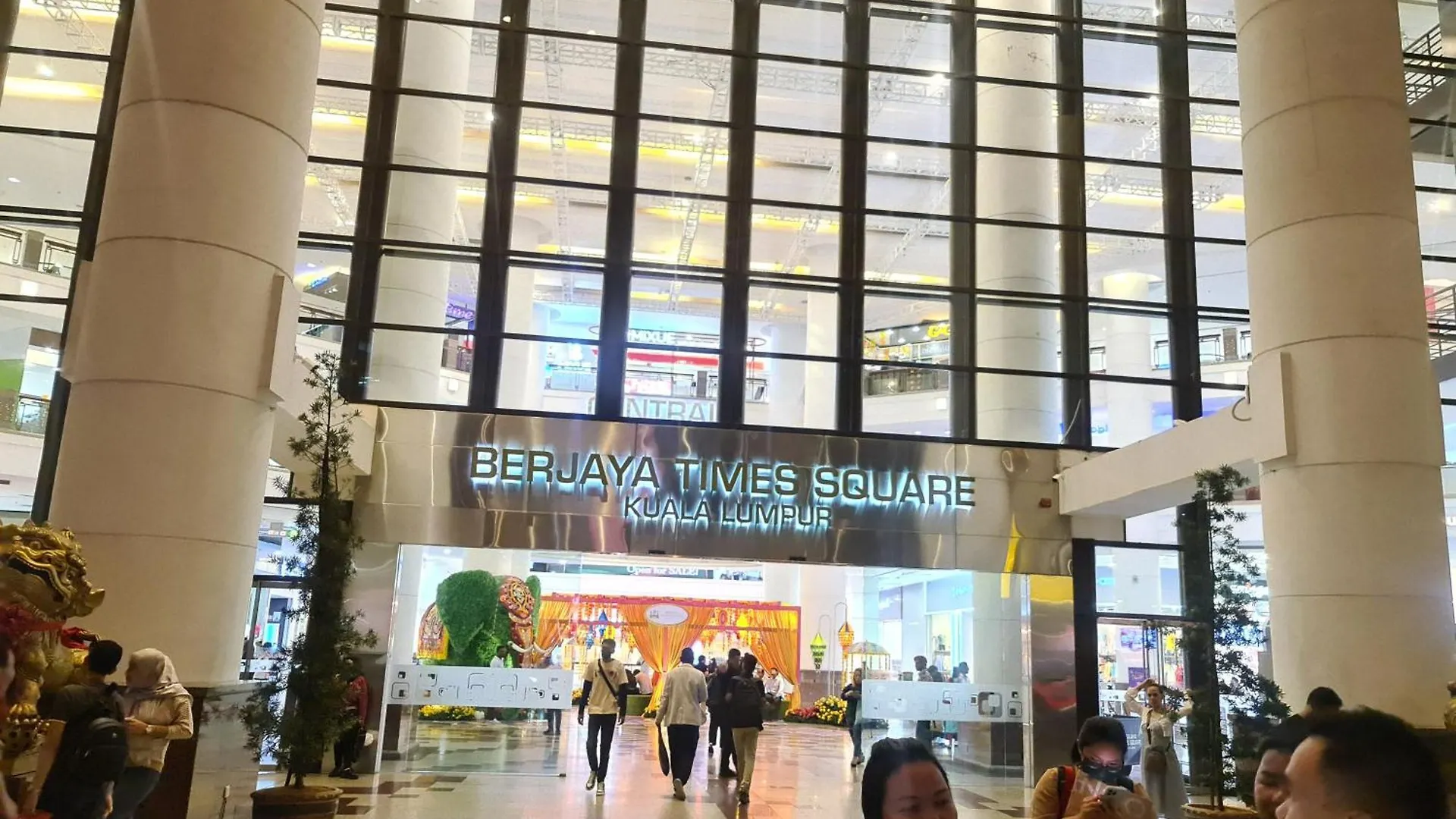 Soho Service Apartment At Times Square Kl Kuala Lumpur
